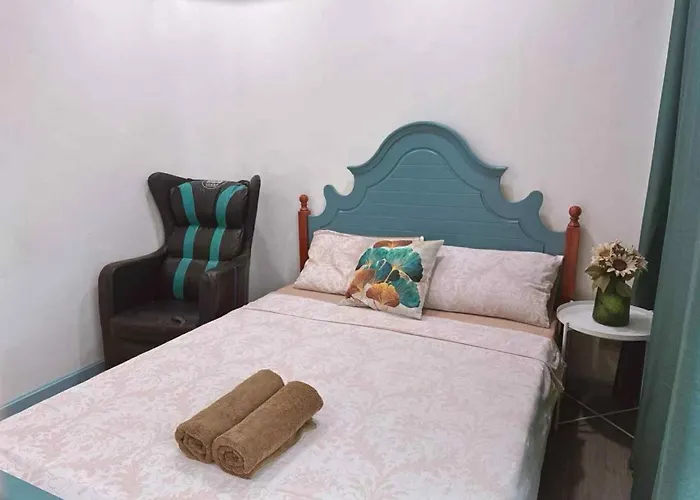 Ocean View Malate Apartment *